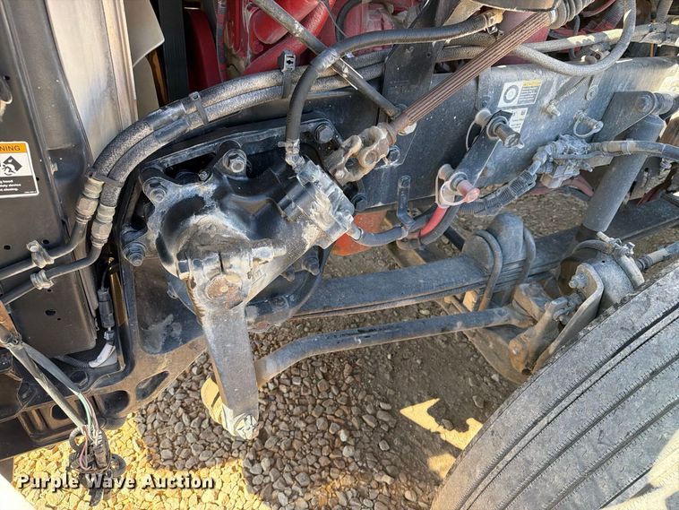 image for item EX1042 2012 Kenworth T8 Series box truck