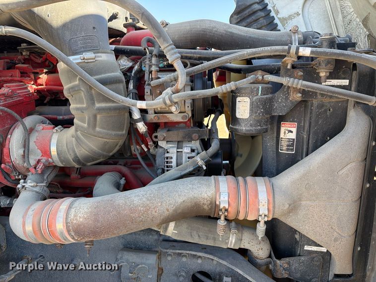 image for item EX1043 2016 Freightliner Cascadia 125 semi truck