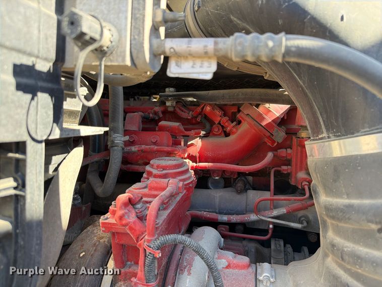 image for item EX1043 2016 Freightliner Cascadia 125 semi truck