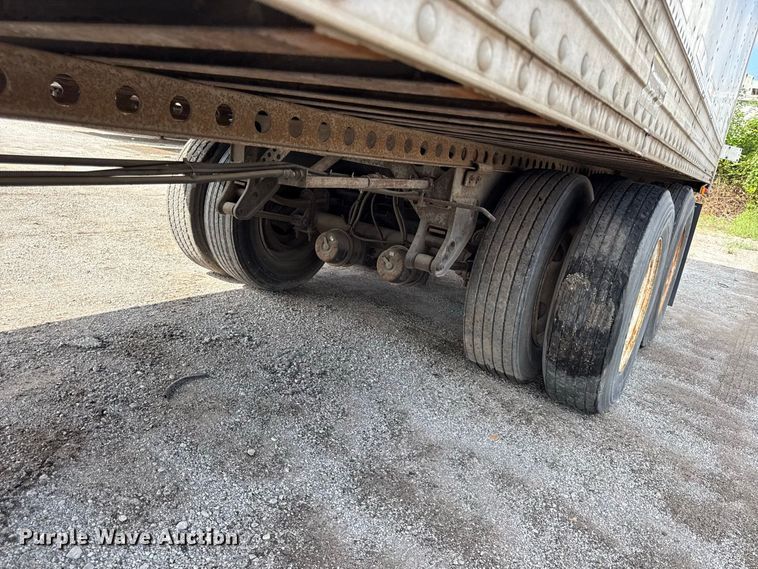 image for item EX2201 2004 Hyundai V12530152AJS dry van trailer