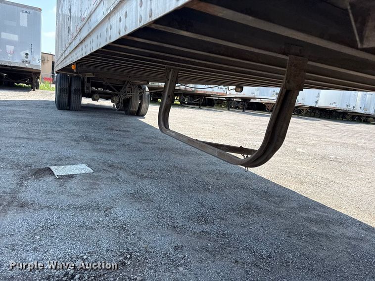 image for item EX2209 2000 Hyundai dry van trailer