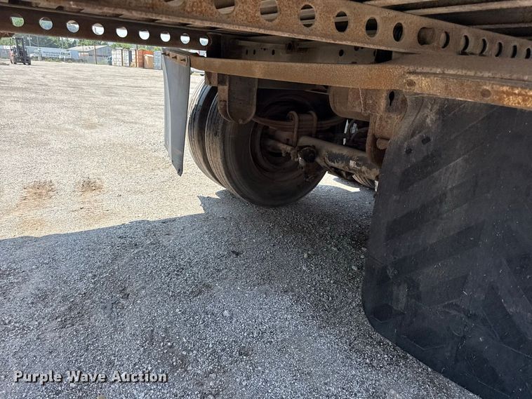image for item EX2209 2000 Hyundai dry van trailer