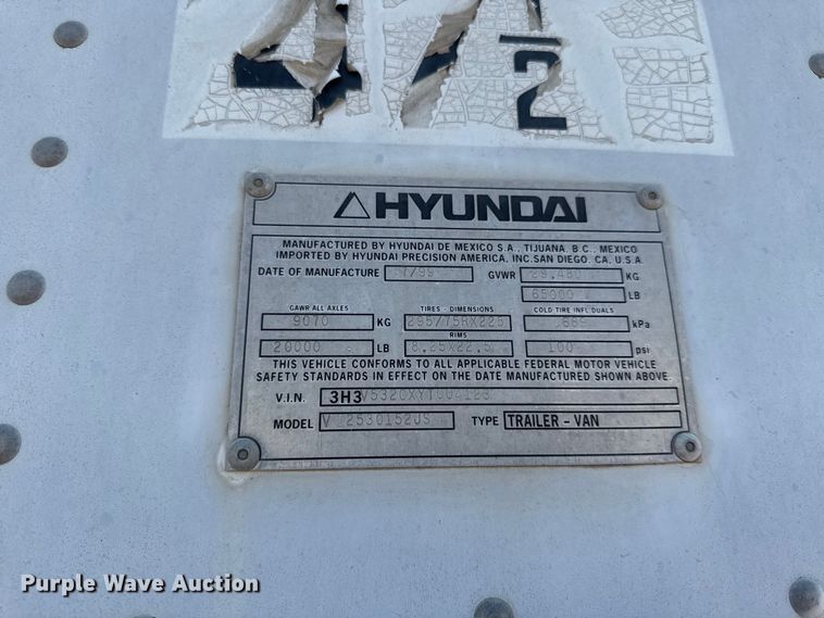 image for item EX2209 2000 Hyundai dry van trailer