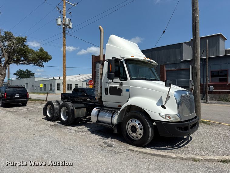 image for item EX2213 2009 International TranStar 8600 semi truck