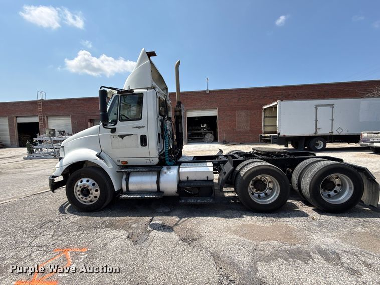image for item EX2213 2009 International TranStar 8600 semi truck