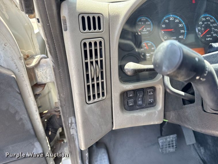 image for item EX2213 2009 International TranStar 8600 semi truck
