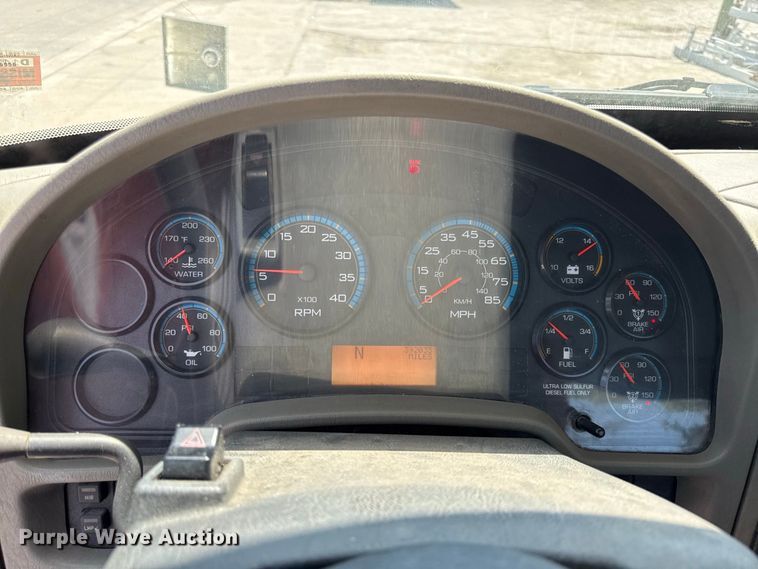 image for item EX2213 2009 International TranStar 8600 semi truck