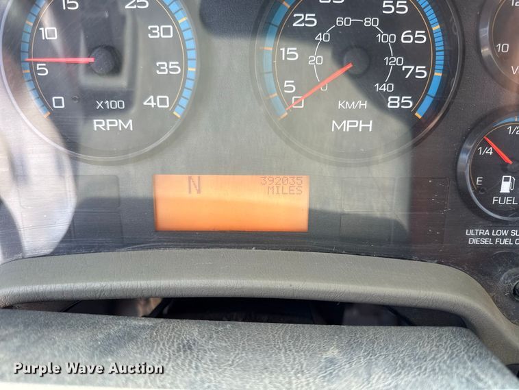 image for item EX2213 2009 International TranStar 8600 semi truck