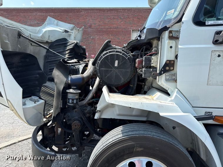 image for item EX2213 2009 International TranStar 8600 semi truck