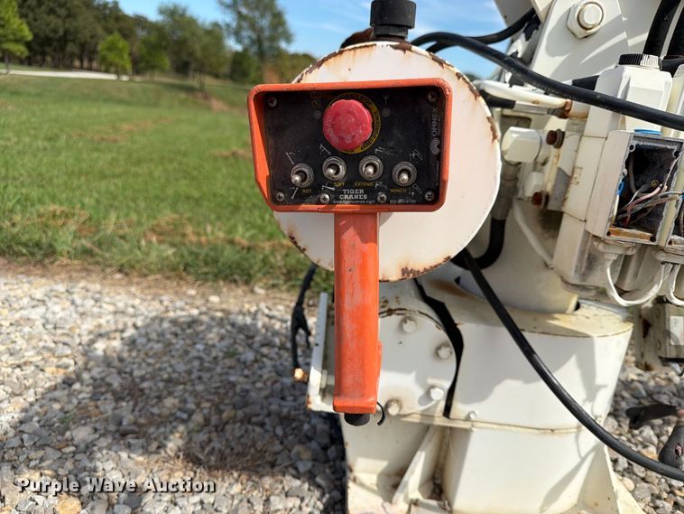 image for item EX4315 1997 STI truck crane