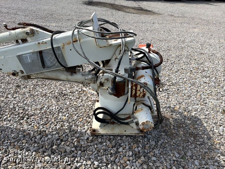 image for item EX4315 1997 STI truck crane