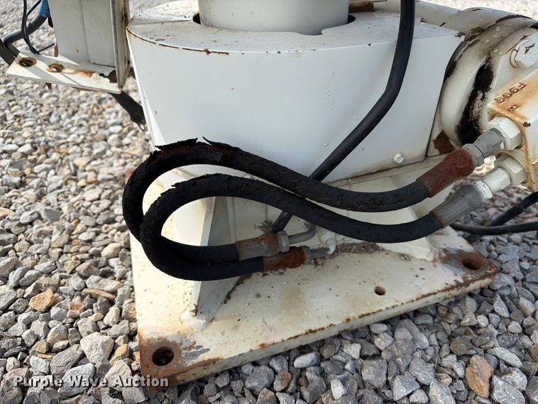 image for item EX4315 1997 STI truck crane
