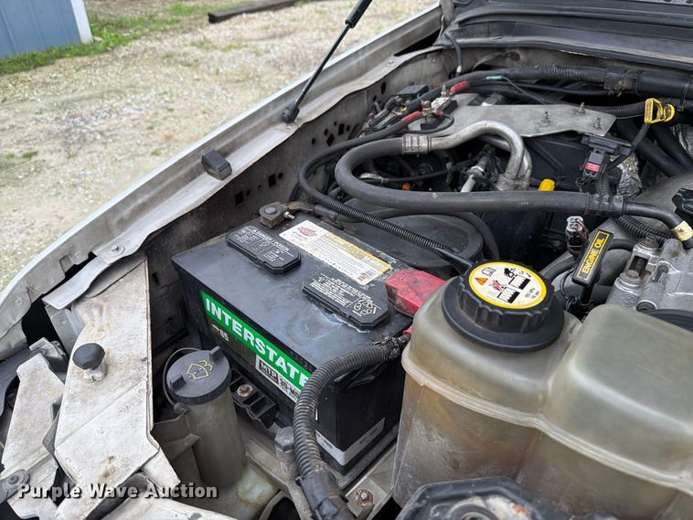 image for item EX4612 2002 Ford F550 bucket truck