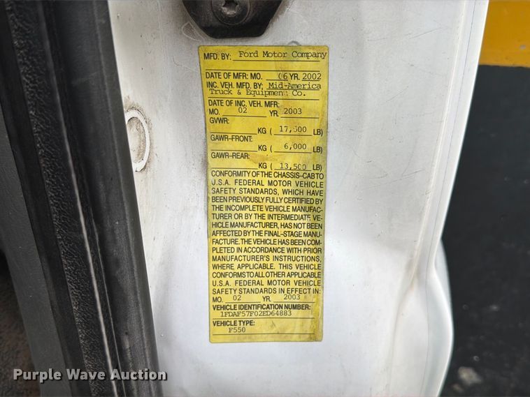 image for item EX4612 2002 Ford F550 bucket truck