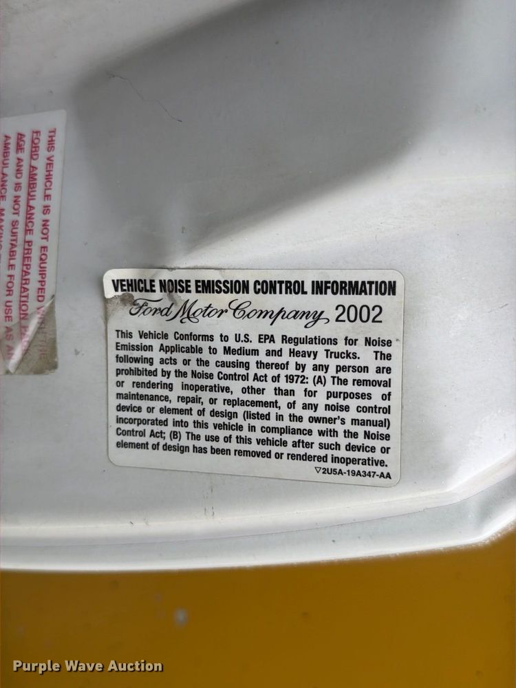 image for item EX4612 2002 Ford F550 bucket truck