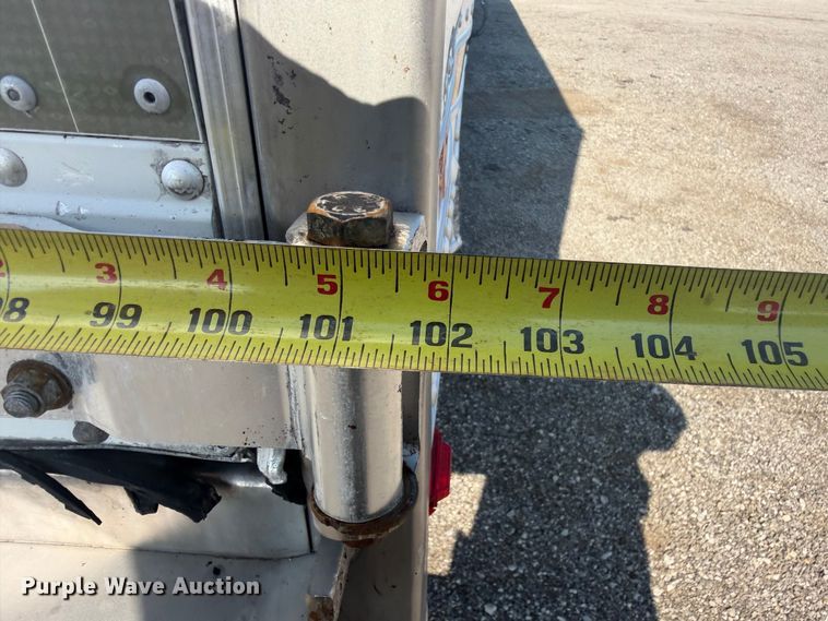 image for item FB5170 2014 Utility VS2RA refrigerated van trailer