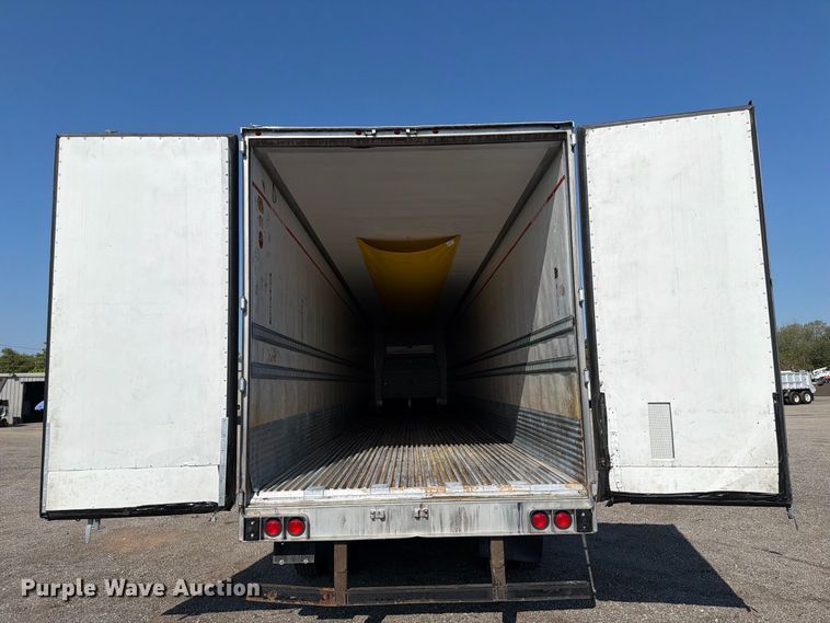 image for item FB5170 2014 Utility VS2RA refrigerated van trailer