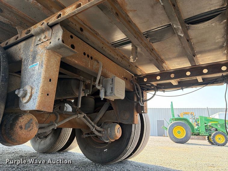 image for item FB5170 2014 Utility VS2RA refrigerated van trailer