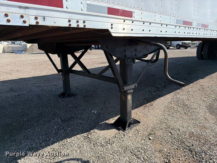 image for item FB5188 2002 Wabash dry van trailer