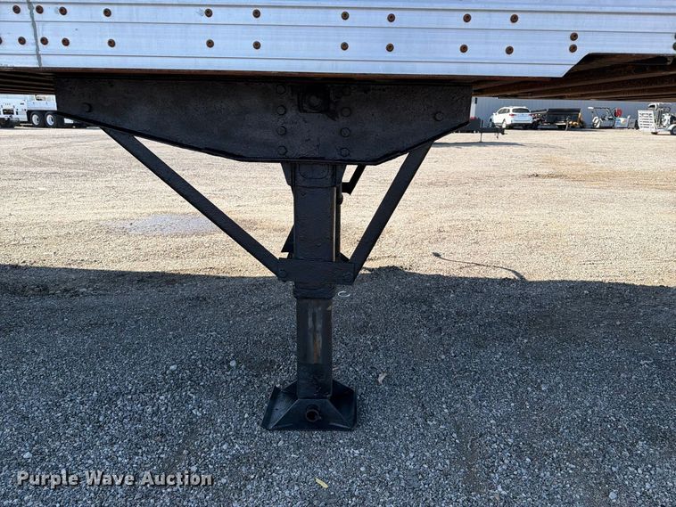 image for item FB5188 2002 Wabash dry van trailer