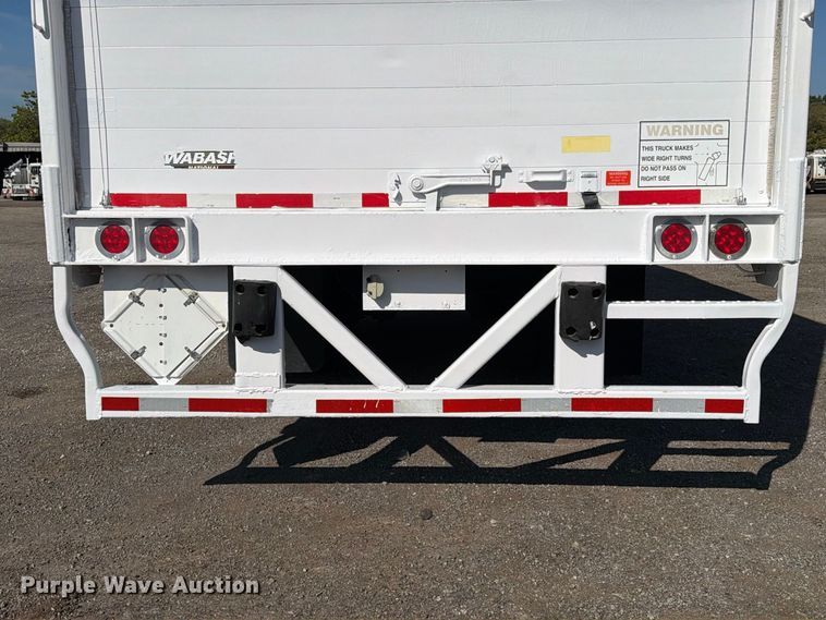 image for item FB5188 2002 Wabash dry van trailer