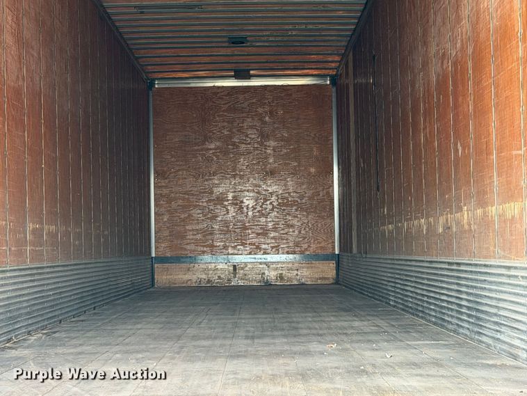 image for item FB5188 2002 Wabash dry van trailer