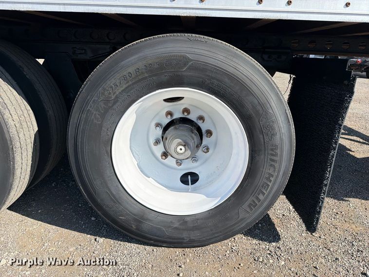 image for item FB5188 2002 Wabash dry van trailer