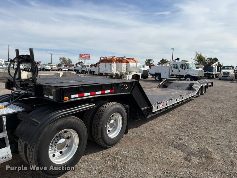 1988 MUV-All by Wilson trailer corp 4860DT drop deck trailer