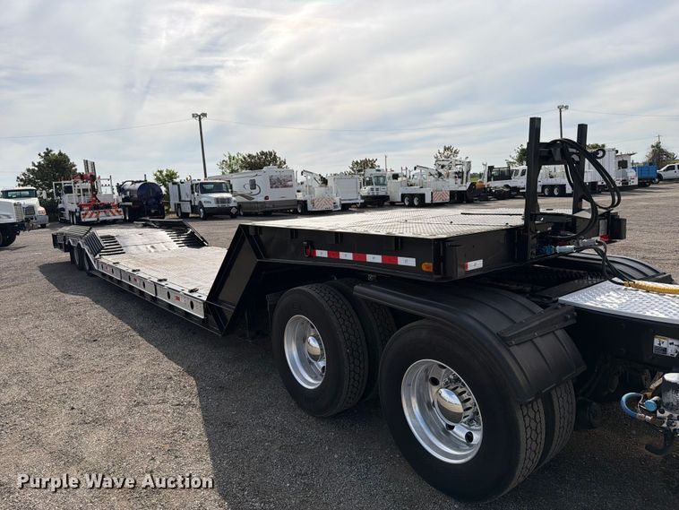 image for item FB5200 1988 MUV-All by Wilson trailer corp 4860DT drop deck trailer