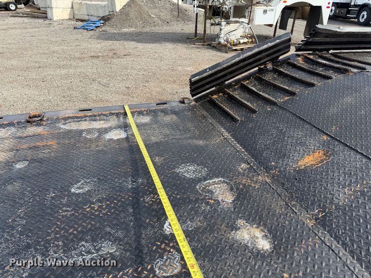 image for item FB5200 1988 MUV-All by Wilson trailer corp 4860DT drop deck trailer