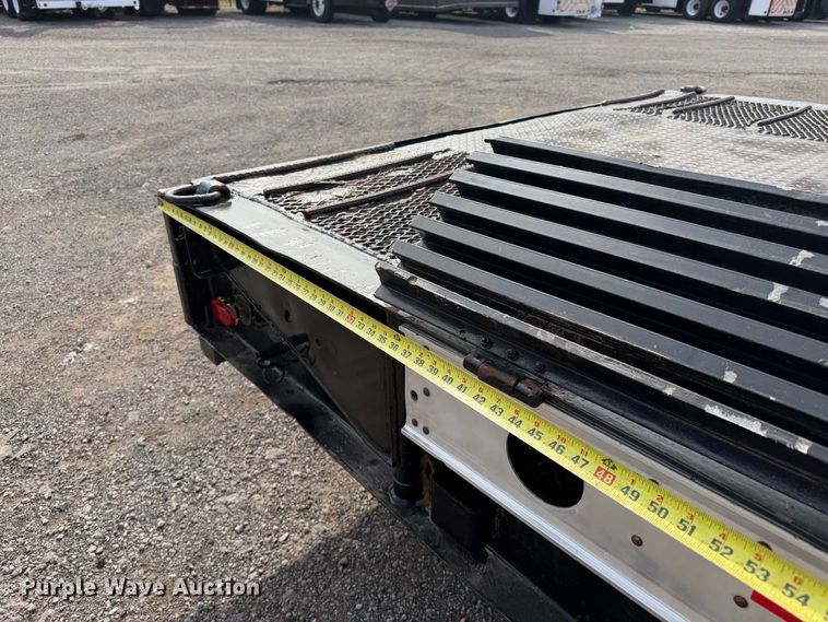 image for item FB5200 1988 MUV-All by Wilson trailer corp 4860DT drop deck trailer
