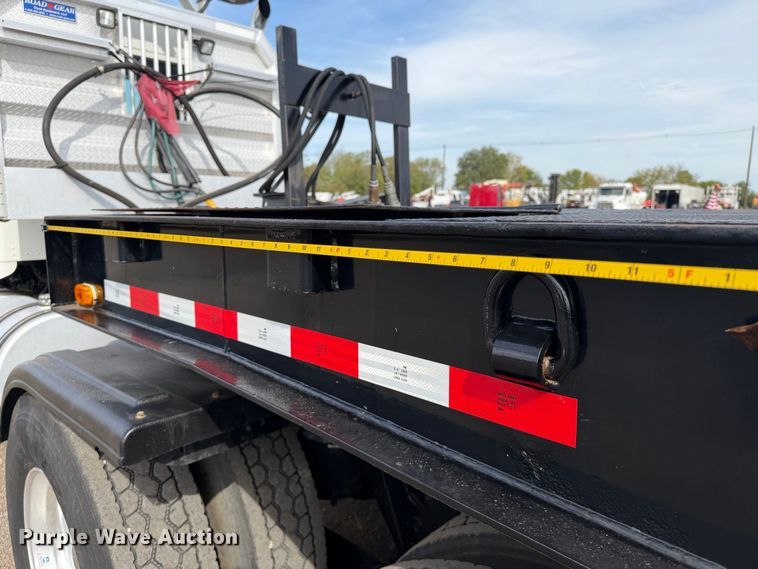 image for item FB5200 1988 MUV-All by Wilson trailer corp 4860DT drop deck trailer