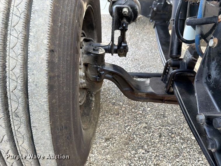 image for item FB5207 2006 Peterbilt 379 semi truck
