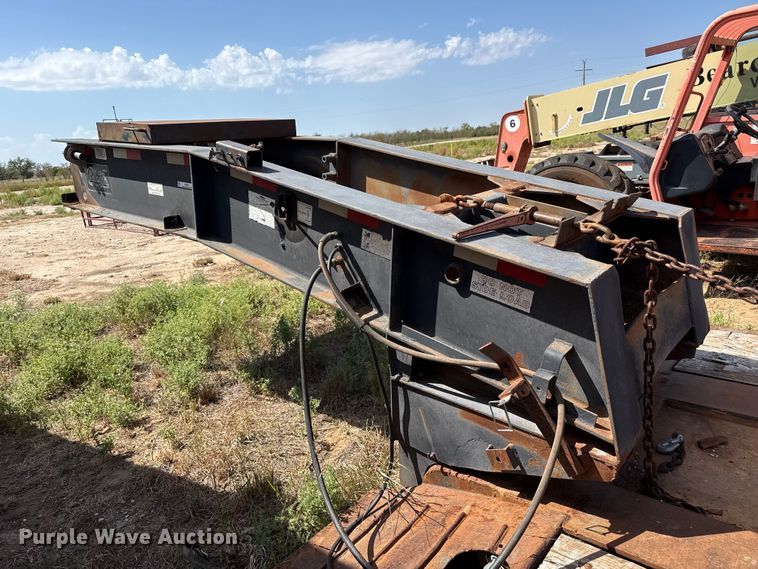 image for item FB6905 1995 Witzco Challenger lowboy equipment trailer