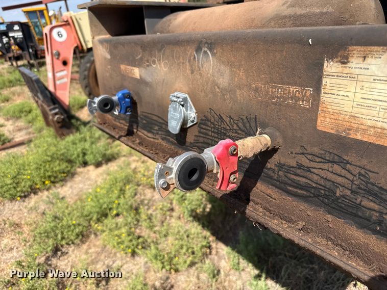 image for item FB6905 1995 Witzco Challenger lowboy equipment trailer