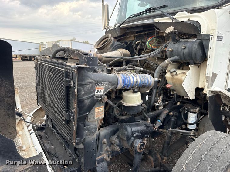 image for item FC4451 2016 Kenworth T300 truck cab and chassis