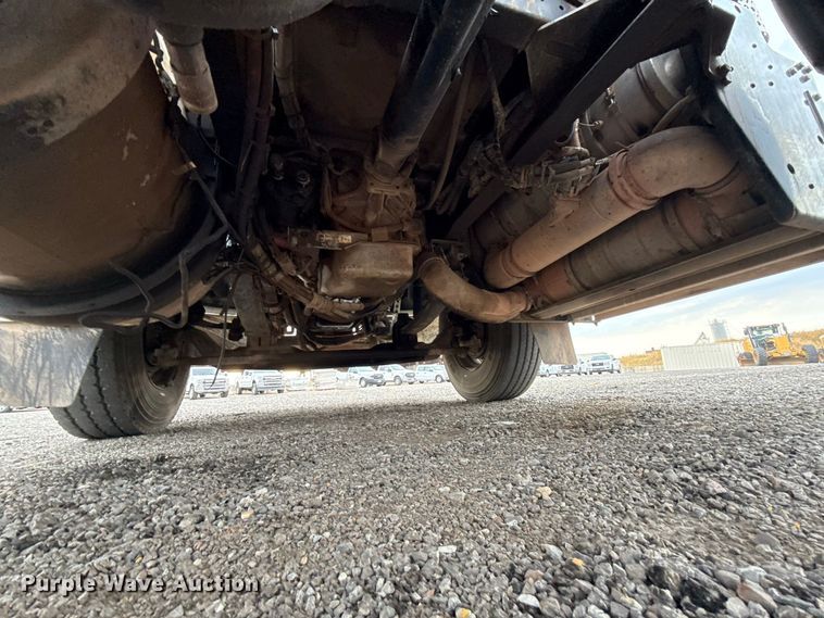 image for item FC4451 2016 Kenworth T300 truck cab and chassis