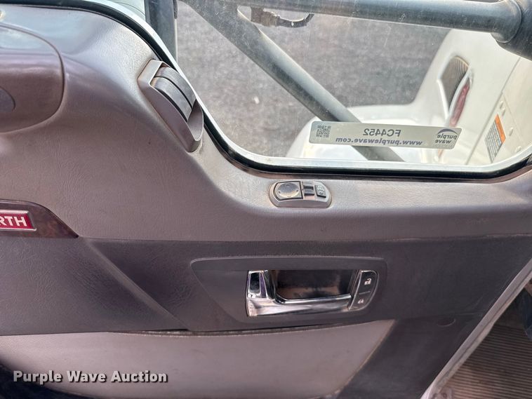 image for item FC4452 2016 Kenworth T270 truck cab and chassis