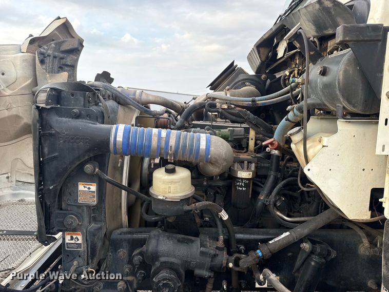 image for item FC4452 2016 Kenworth T270 truck cab and chassis