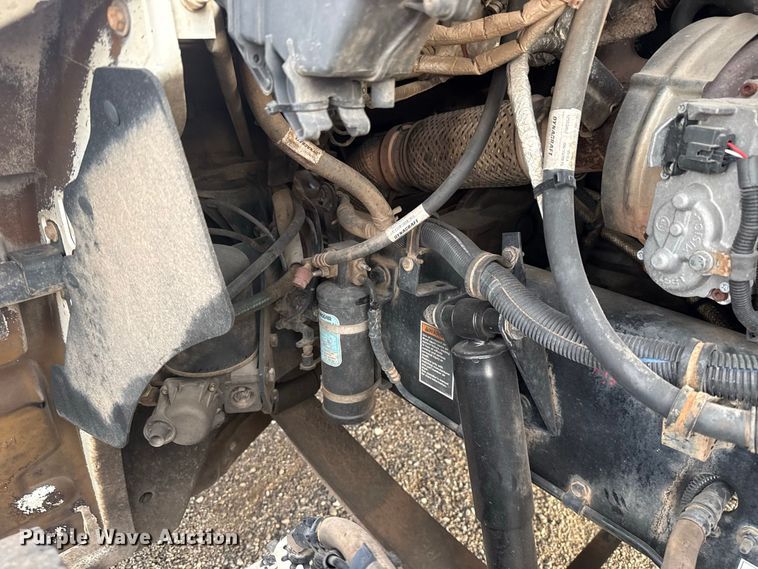 image for item FC4452 2016 Kenworth T270 truck cab and chassis