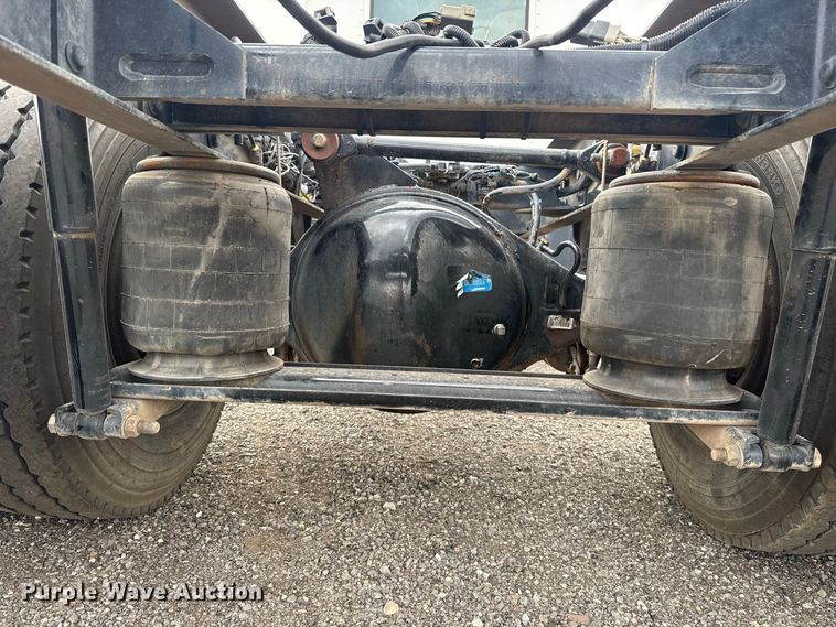 image for item FC4452 2016 Kenworth T270 truck cab and chassis