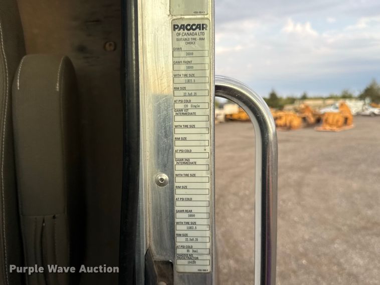 image for item FC4452 2016 Kenworth T270 truck cab and chassis