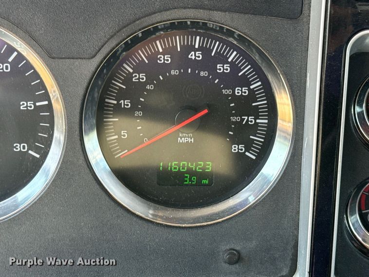 image for item FC4455 2008 Kenworth W900 semi truck