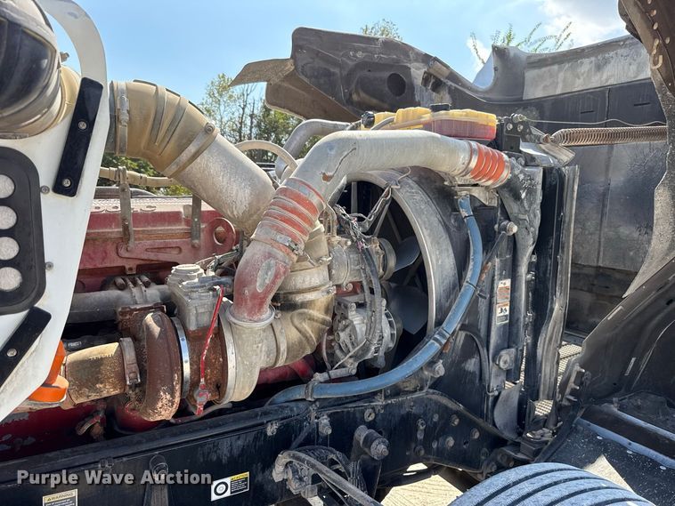 image for item FC4455 2008 Kenworth W900 semi truck