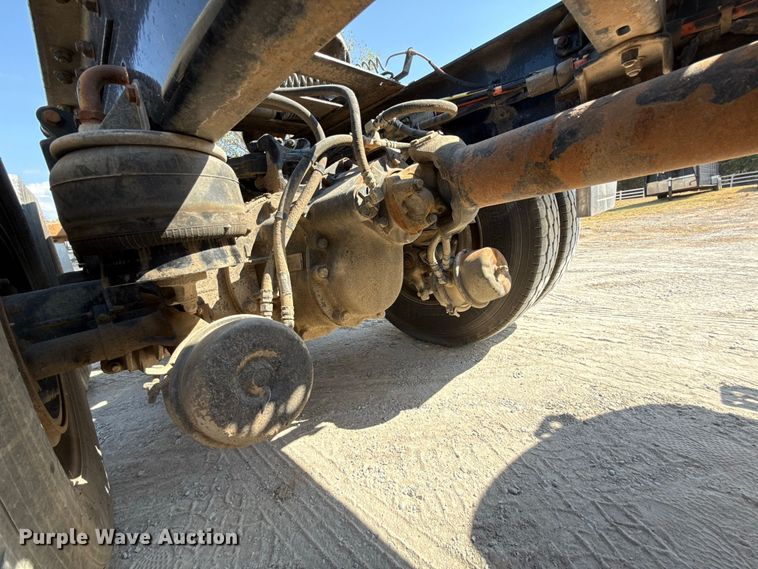 image for item FC4455 2008 Kenworth W900 semi truck