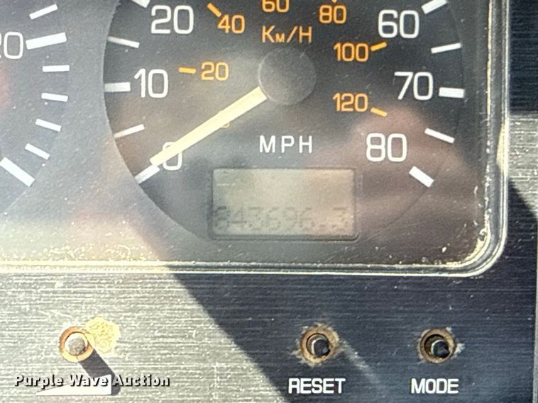 image for item FC4456 1996 Volvo WCA semi truck