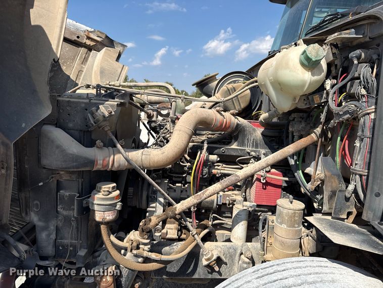 image for item FC4456 1996 Volvo WCA semi truck