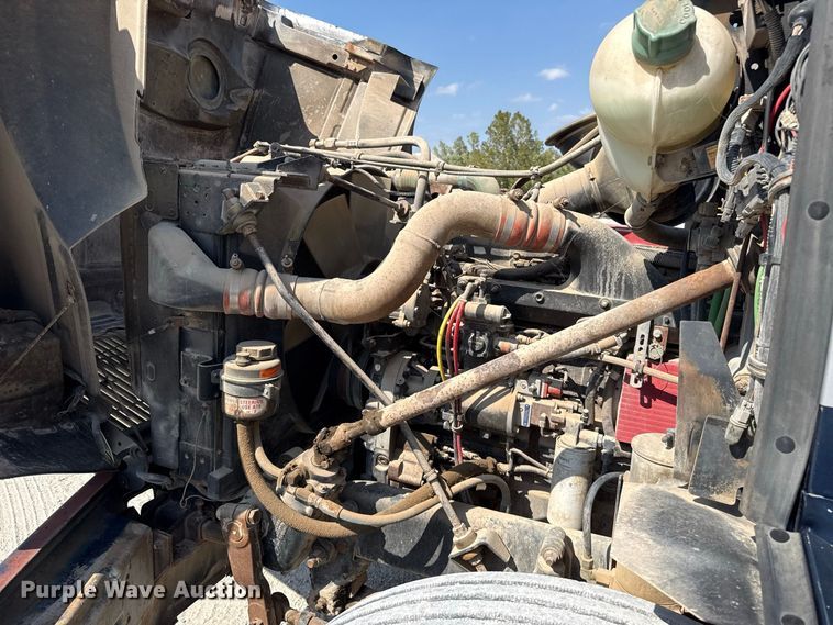 image for item FC4456 1996 Volvo WCA semi truck