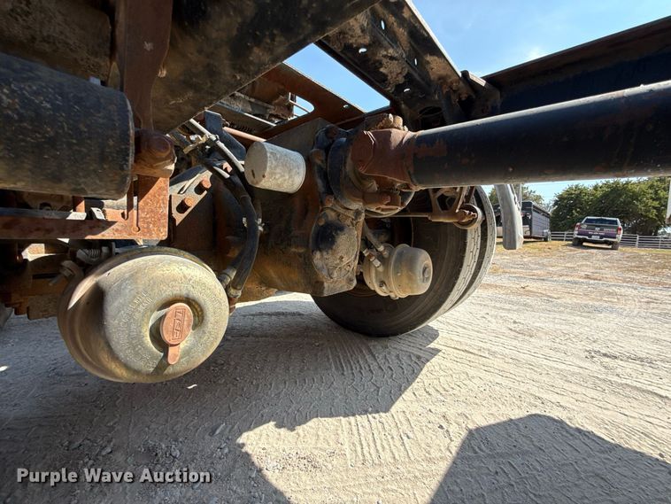 image for item FC4456 1996 Volvo WCA semi truck