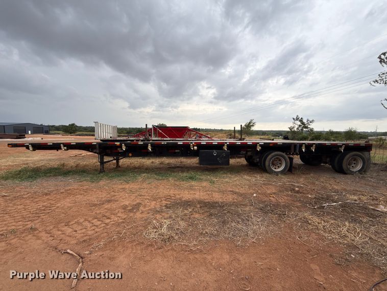 image for item FC4473 2001 Transcraft flatbed trailer